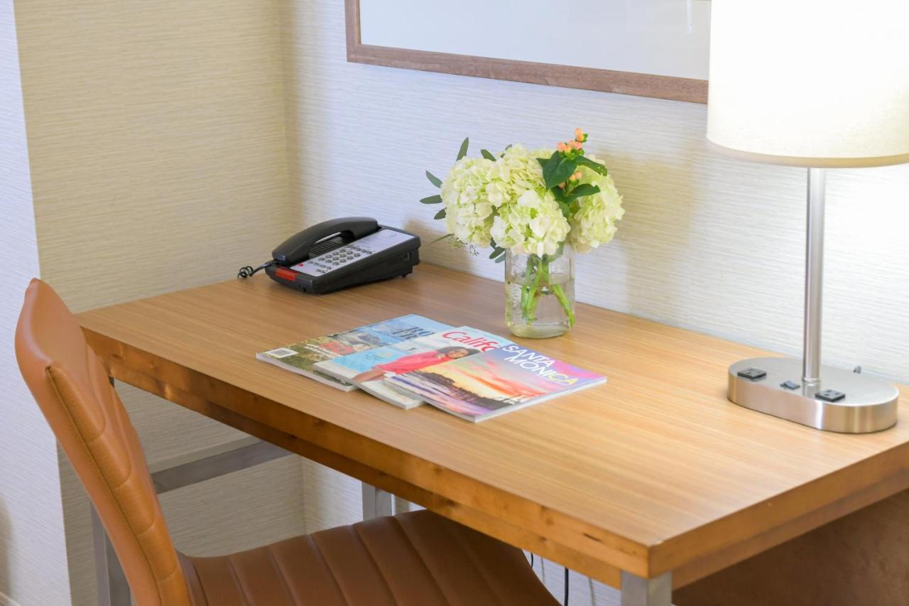 เกทเวย์ โฮเต็ล ซานตามนิกา Hotel ซานตาโมนิกา ภายนอก รูปภาพ